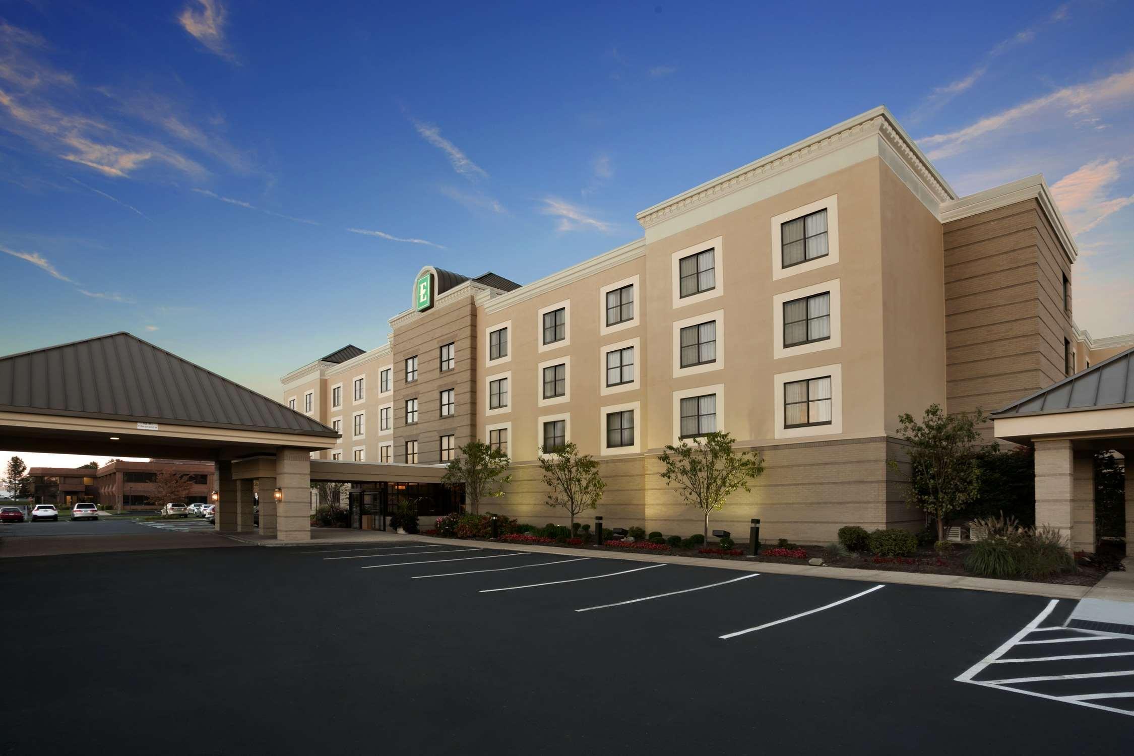 Embassy Suites Cleveland - Бичвуд Экстерьер фото